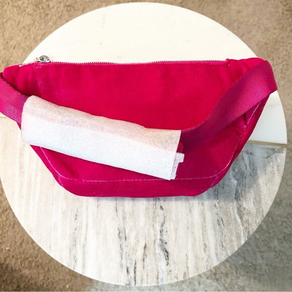 Free People X Caraa Sling Bag Hot Pink NWT - Picture 5 of 8